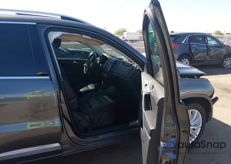 2014 Volkswagen Tiguan Sel from USA, damaged, VIN WVGAV3AX4EW545962